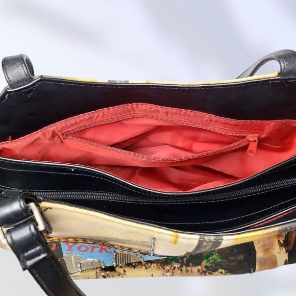 Chic Cosmopolitan Beaded and Sequin Shoulder Handbag - Picture 9 of 9